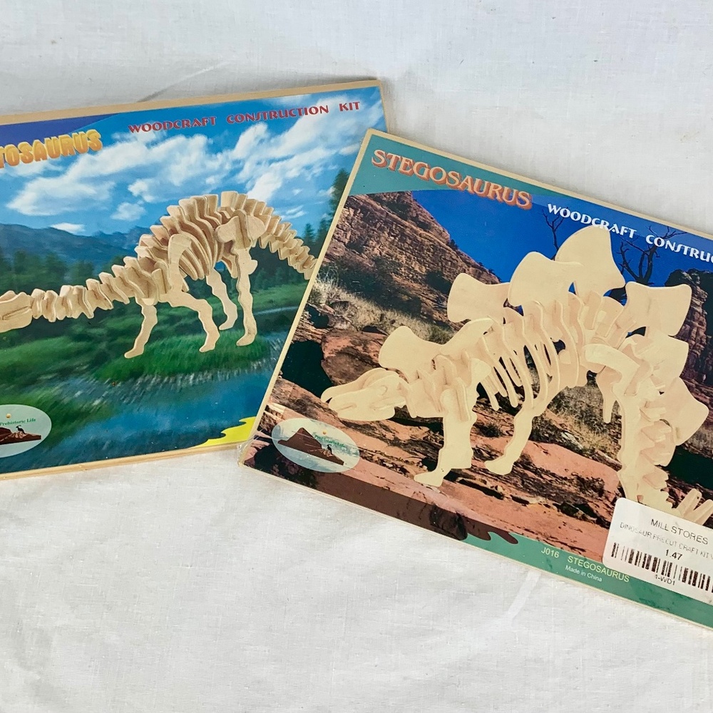 2 New Dinosaur Woodcraft Construction Kits Wooden 3D Model Puzzles Gifts